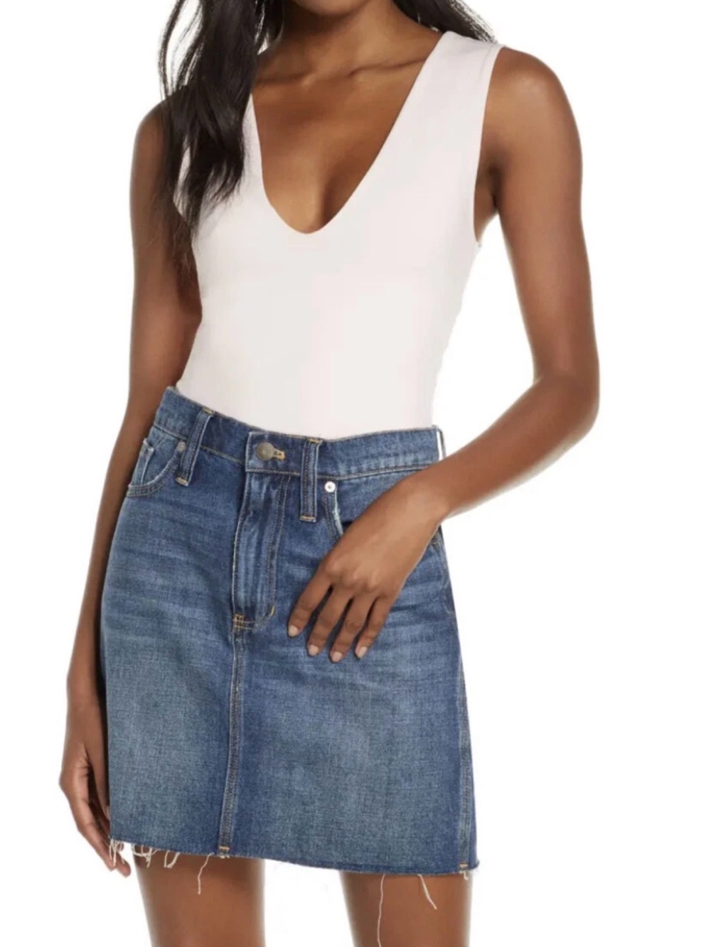 Free People Women Intimately Keep It Sleek Sleeveless V Neck Bodysuit Tope Small
